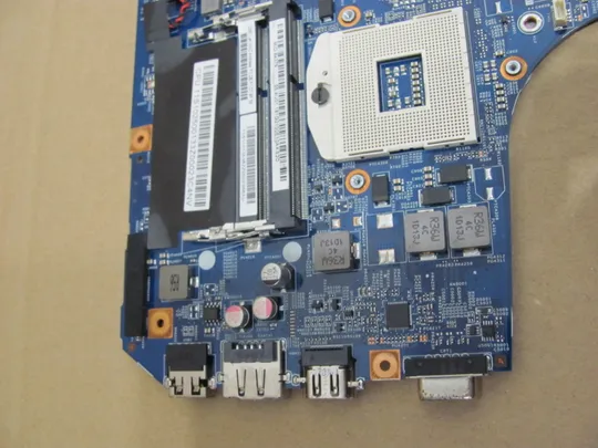 424-19 материнська плата 48.4PA01.021 SLJ4P  для Lenovo   B570 V570    оригінал Де купити