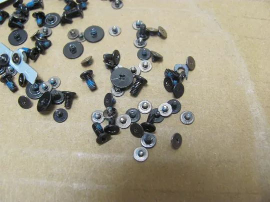 номер0970-12 комплектуюче кріплення гвинти для DELL XPS 15 7590 Precision 5540 Inspiron G16 7630 7631 7635 оригінал Де купити