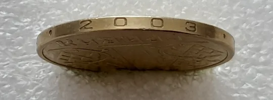 (4689) 1 гривня 2003 зминання елементів зображення на реверсі (1 гривна 2003 брак) Недорого