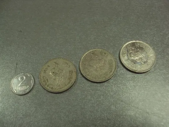 монета ливия 100 дирхамов 1979 лот 3 шт №7914 Ціна