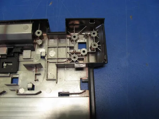 №16-24 Кришка нижня частина (дно, корито, піддон) корпуса 13N0-B6A0501 Lenovo Ideapad Z710 оригінал З аукціону