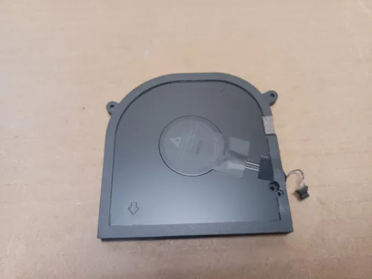 номер1056-12 Вентилятор кулер FAN 023.100LQ.0001 023.100IU.0001  для DELL XPS 17 9700 9710 9720 Precision 5750 оригінал Ціна