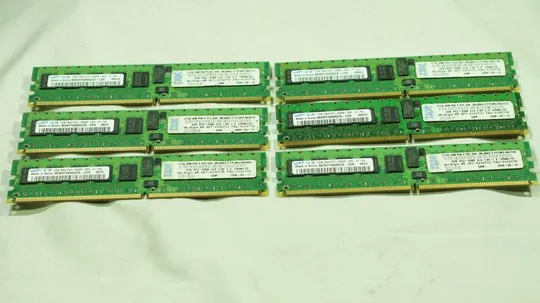 серверная память 4Gb Hunix DDR2 5300P 667MHz / Samsung 6400P 800MHz ECC З аукціону