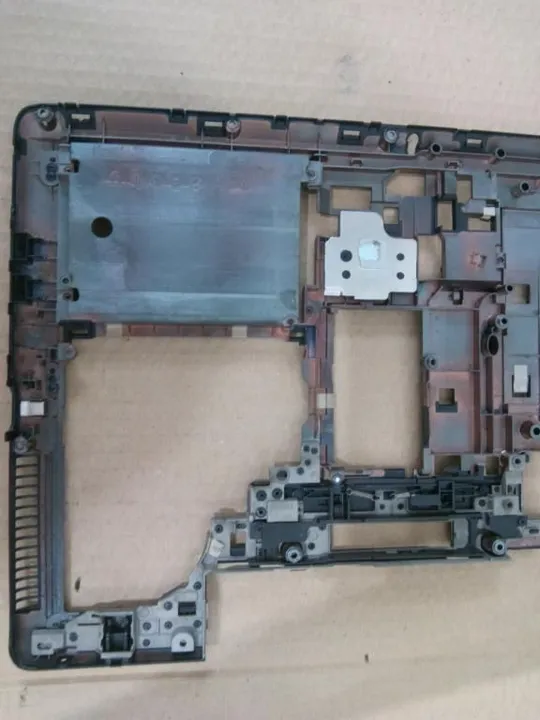 номер0095-20 Кришка дно піддон корпуса 6070B0686301 738692-001 для HP probook 650 655 G1 нижня кришка Bottom корито нижня частина корпусу оригінал Недорого