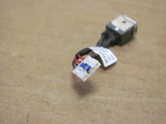 номер0946-10 роз&#039;єм живлення Роз&#039;єм зарядки Гніздо живлення Штекера живлення Зарядний порт Роз&#039;єм адаптера живлення power connector 1417-00L2000 для MEDION E6246 S17402 оригінал З аукціону