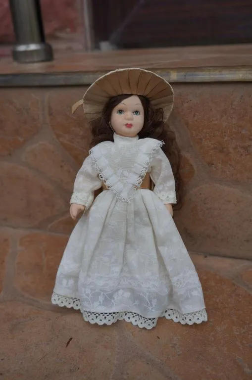 Кукла леди фарфор 18 см №3308 Ціна