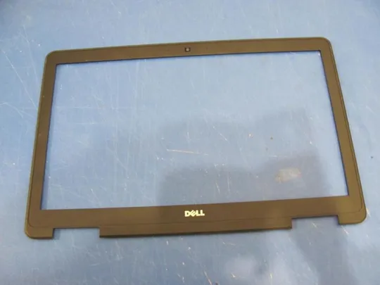 №145-5 рамка матриці 0NR5CC AP0WR000D00 для DELL LATITUDE E5540 оригінал Ціна