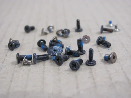 Купити 388-20 комплектуюче гвинти   для  LENOVO IdeaPad   310-15, 310-15ISK, 310-15ABR оригінал