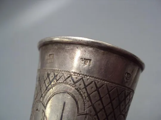 Рюмка стопка резьба узор архитектура цветы серебро 84 проба В.С. 1868 А.В вес 35,58 г 4,8х4 см №232 Інтернет-аукціон
