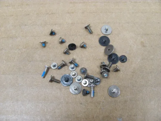 868-1 комплектуюче гвинти  для  Toshiba Dynabook SATELLITE C50 C50-E C50-H C50-G оригінал Ціна