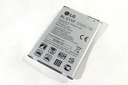 оригинальный литий-ионный аккумулятор Rechargeable li-Ion Battery Typ 3000mah BL-51YF для LG G4 LTE Ціна