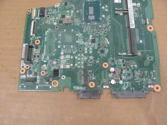 880-1 материнська плата DA0FH9MB6C0 i5-5200U SR23Y для FUJITSU LIFEBOOK A555  оригінал Продаж