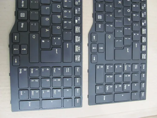 417-7 клавіатура CP648390-05 CP648390-03 CP648390-01  РОБОЧА для  FUJITSU A555 A557  оригінал Продаж