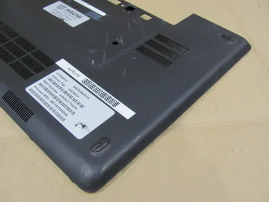 744-6 сервісна кришка 0RHRWG AP0WR000F00 для Dell Latitude E5540 оригінал З аукціону