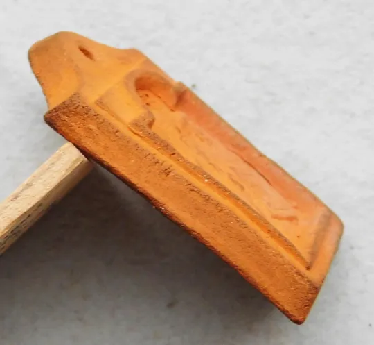 Медальйон - ладанка - Спаситель і двоє святих - теракота З аукціону