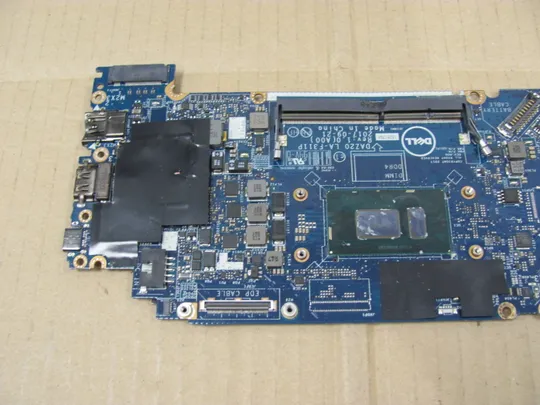 696-7 материнська плата DAZ20 LA-F311P SR3L9  i5-8350U  для Dell Latitude E7290 7390 7280 7380 оригінал З аукціону