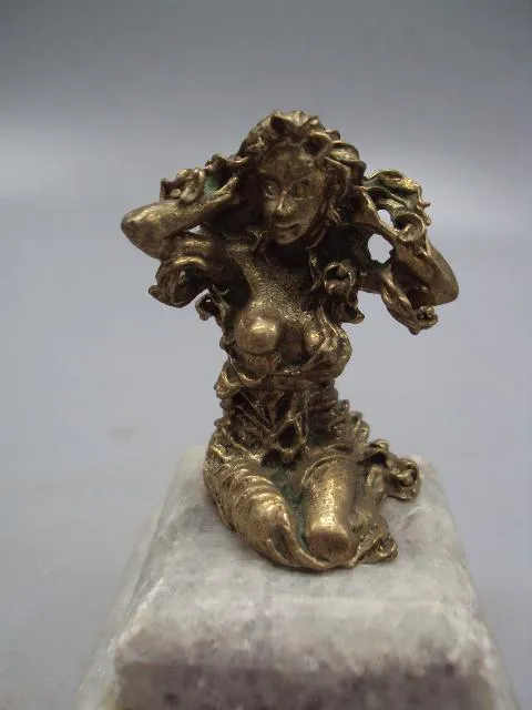 Фигура бронза на подставке камень статуэтка девушка русалка высота 8,8 см (№374) №13861 З аукціону