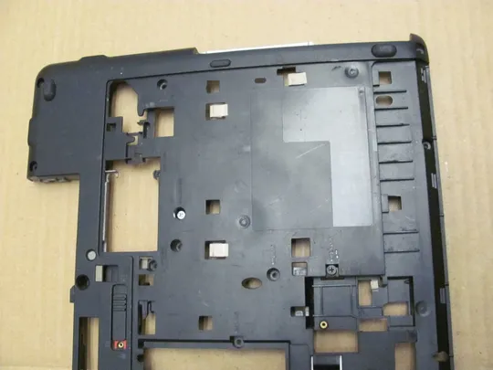 номер0290-4 Кришка дно піддон корпуса Нижний корпус (дно) для ноутбука Низ дно поддон Нижняя часть 6070B0686301 738692-001 для HP ProBook 650 G1, 655 G1 оригінал Недорого