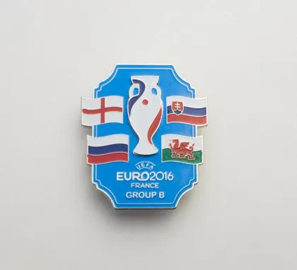 фото, Футбол - значок из серии  "ЕВРО 2016"  группа В : Англия, Словакия, Уэльс, Россия