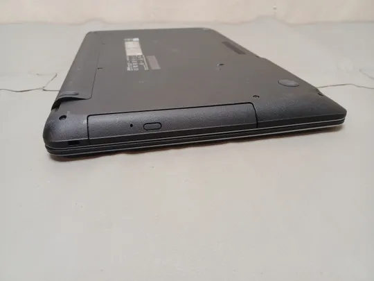 0383,,, ASUS F541U core I3-6006U 8GB  НІМЕЧЧИНА Торговий майданчик