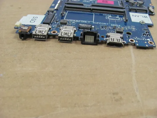 номер0149-6 материнська плата EDI73 LA-G711P SREJQ  i5-8265U для Dell inspiron / vostro Vostro 3583  оригінал Продаж