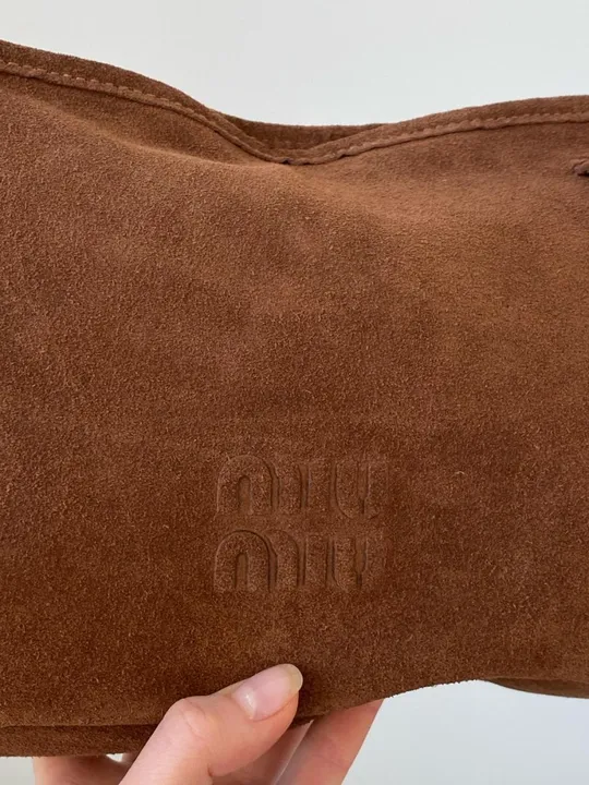 Сумка жіноча Miu Miu Aventure Nappa Leather Bag Brown Suede Де купити
