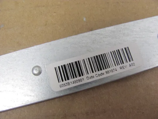 825-15 кріплення матриці  6053B1480901 6053B1481501 для HP ZBOOK 14U G5 G6  оригінал З аукціону