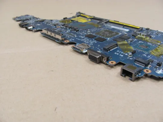 645-13 материнська плата  ADP80 LA-C841P 0N98Y6 SR2FU  I7-6820HQ для DELL  LATITUDE E5570  оригінал Інструкція