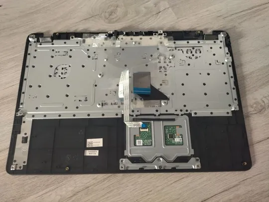Верхня частина корпуса (топкейс) з тачпадом та клавіатурою Acer Aspire ES1-523 ES1-532 ES1-533 ES1-572 З аукціону