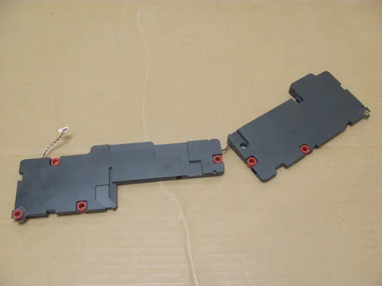 номер0945-12 динаміки  S33-A030190-Y07 для MSI GP73 GP73M MS-17C5 MS-17C6  8RE 8RF 8RD оригінал Де купити