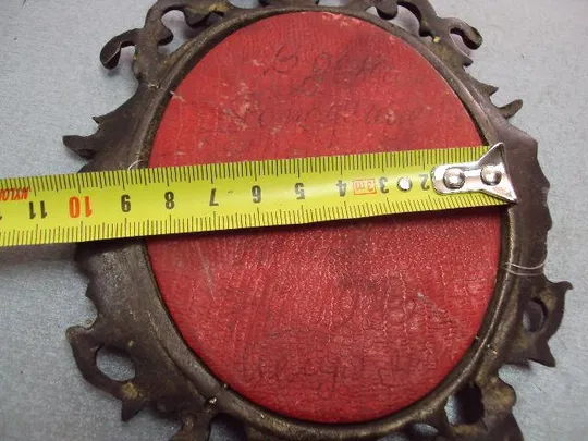 Настенное панно картина шелкография дама девушка портрет в раме латунь 21х12,5 см, 10,5х8,6см №10328 Інтернет-аукціон