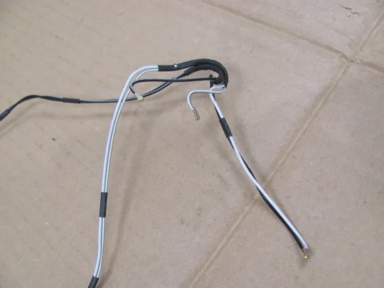 номер0225-1 WI-FI антени  для  DELL Latitude 5320  оригінал З аукціону