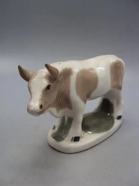 Купити Фигура фарфор статуэтка Германия корова бык коровка бычок высота 9,5 см, длина 14,8 см №77