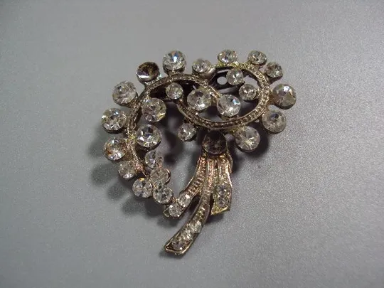 бижутерия брошка брошь ажурная 4,2 х 4,5 см (нет два камушка) №277с Ціна