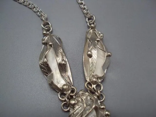 Купити Колье ожерелье янтарь листья листочки авторская работа серебро 925 проба Украина вес 41,89 г №14131