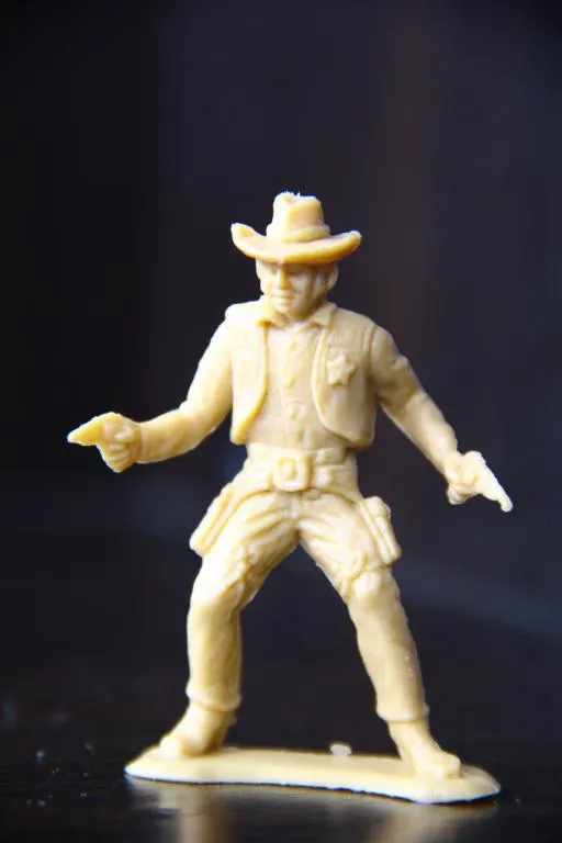 ковбой с пистолетами Domplast ФРГ 65-70мм Ціна