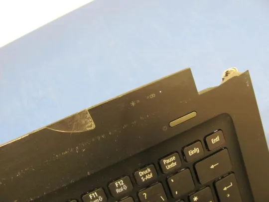 №204-15 Кришка панель палмрест з клавою JTE46002B0A000 для V3-371 MS2392 оригінал Де купити