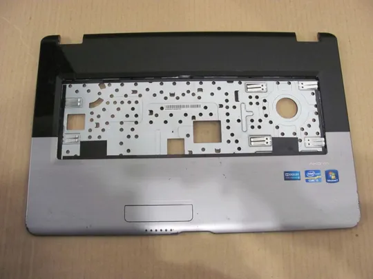 номер0138-16 Кришка панель палмрест та тачпад 60.4N011.001 для MEDION P7624 P7812 оригінал Ціна