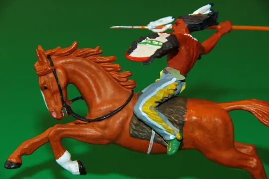 ІНДІАНЕЦЬ ІЗ СПИСОМ НА КОНІ  № 54658 индеец 70мм ELASTOLIN PREISER ФРГ Де купити