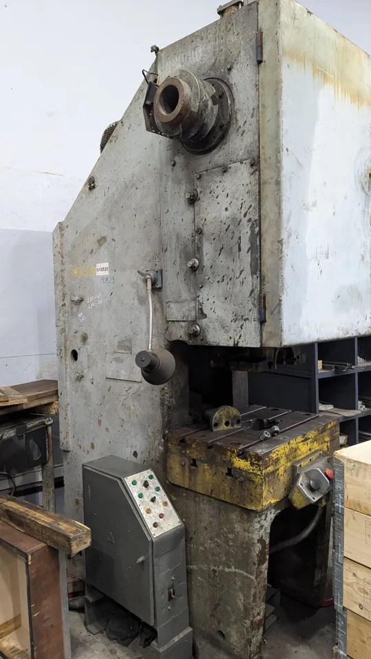 Прес кривошипний  моделі  КД 2128 Ціна