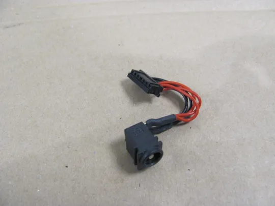 661-30 роз'єм живлення для  Fujitsu Celsius H760 H770 E734 E744 E754 E576 оригінал Ціна