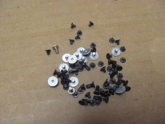 номер0929-21 комплектуюче гвинти для Lenovo IdeaPad  V310-15ISK V310-15IKB V510-15 V510-15IKB оригінал Ціна