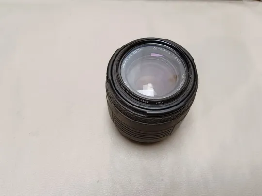 0565 об&#039;єктив  Sigma UC Zoom 70-210mm 1:4-5.6.  НІМЕЧЧИНА Ціна