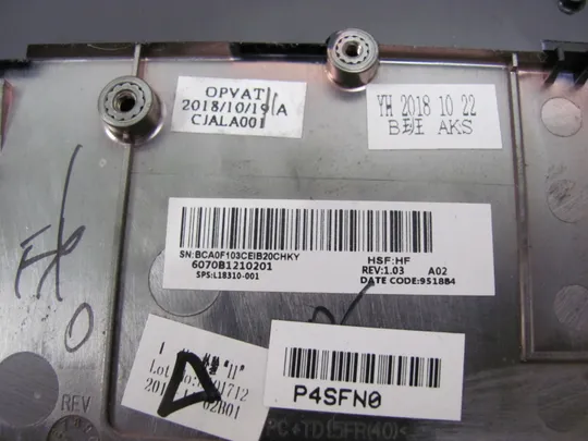 605-1 Кришка панель палмрест  6070B1210201 L18310-001 для HP EliteBook 840 G5  оригінал На торгах