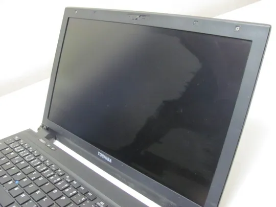 4429 TOSHIBA TECRS R850 I5-2520M 2GB  НІМЕЧЧИНА Де купити