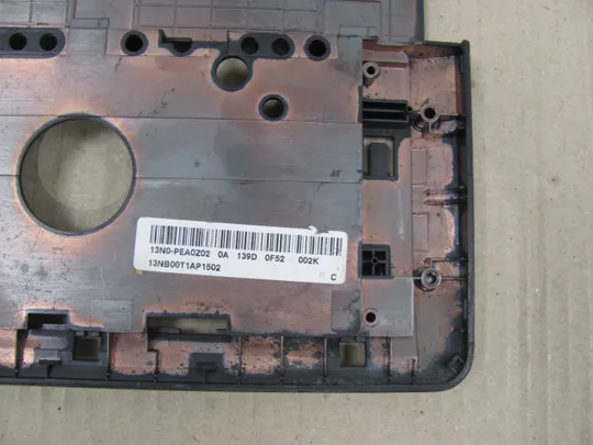 номер0209-31  Кришка, дно, піддон корпуса,нижний корпус(дно)для ноутбука,низ,дно,поддон,нижняя часть  без usb справа 13N0-PEA0Z2  для Asus  A550C X550 X552, F552, R510 P550 оригінал Недорого