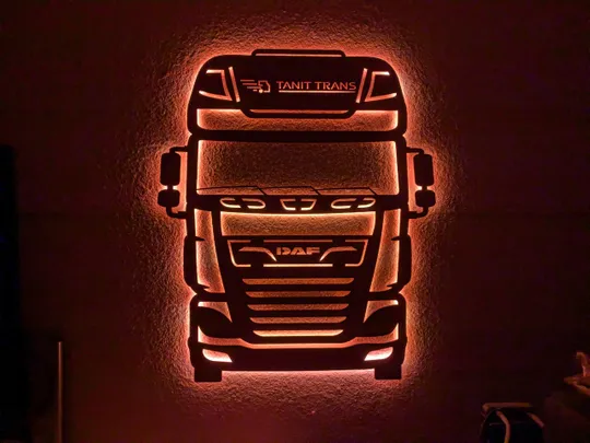 Панно декоративне картина на стіну DAF LED 16 кольорів пульт 760х900 acr-p000180 З аукціону