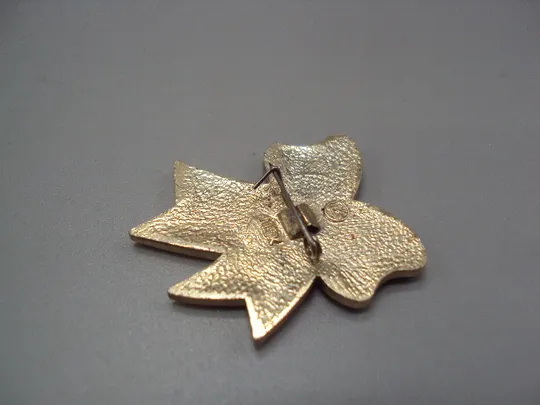 Знак Ленин в кепке бант портрет профиль бантик ссср №17537 З аукціону