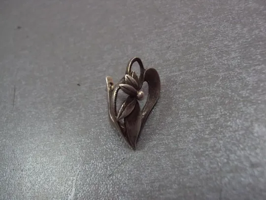 Серьга цветочек цветок листья сердце серебро 925 проба украина вес 2,45 г №11112 Ціна