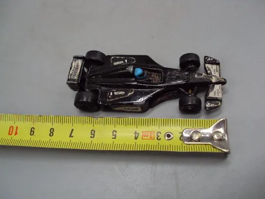 Машинка модель вьетнам формула Mika 2001 Mattel Hot Wheels for McDonald's длина 7,4 см №14771 Інтернет-аукціон